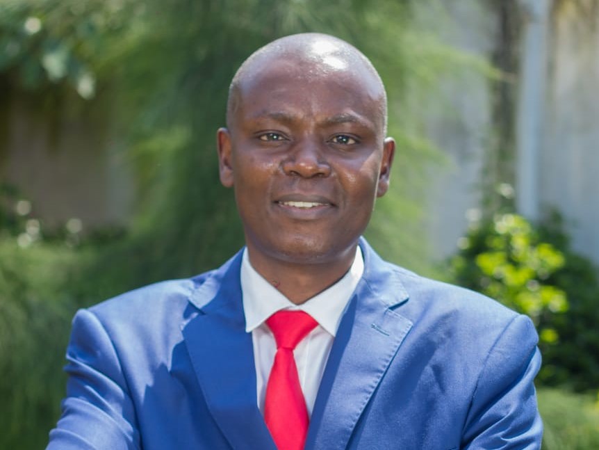 Joseph Omondi, direktør for DIGNITY’s samarbejdspartner MIDRIFT HURINET i Nakuru i Kenya.